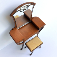 Art Nouveau Kaptafel